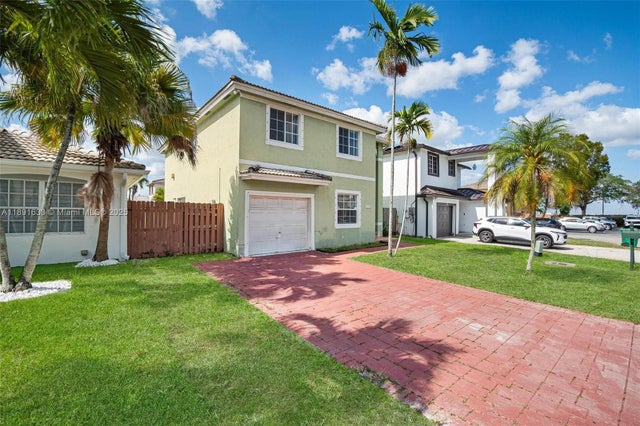 3 of 43 - 16122 Sw 104th Ter, Miami, FL