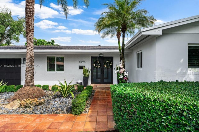 3 of 34 - 8995 Sw 83rd St, Miami, FL