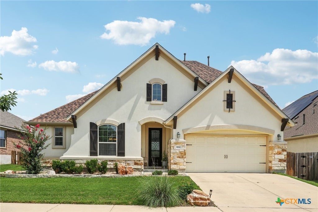 932 Naranjo Drive, Georgetown