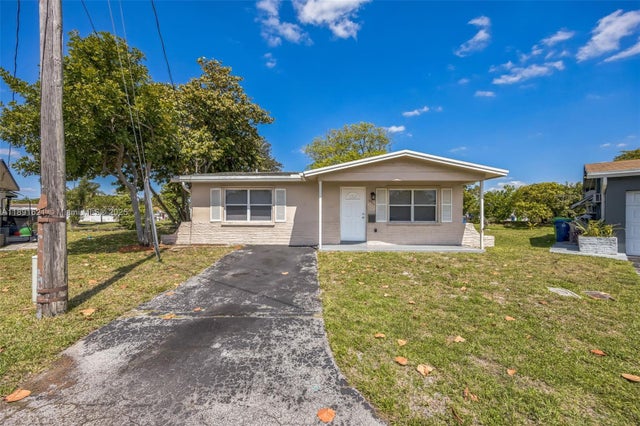 1 of 15 - 6901 Nw 28th St, Sunrise, FL