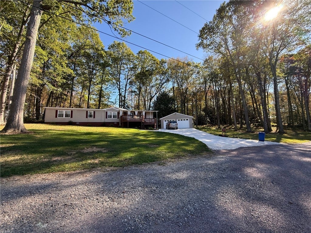 200 Zorn Drive, Milford