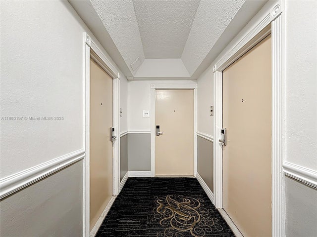 5 of 29 - 19201 Collins Ave 1010, Sunny Isles Beach, FL