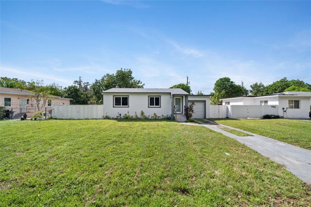 1 of 21 - 210 Nw 126th St, North Miami, FL