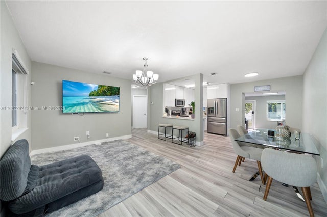3 of 21 - 210 Nw 126th St, North Miami, FL