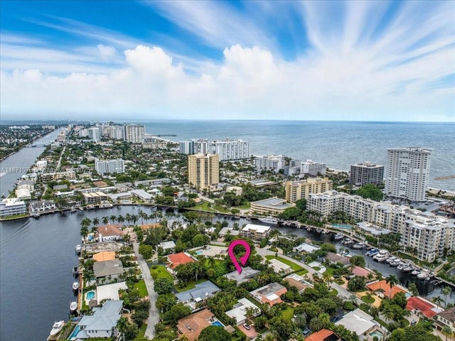 2 of 19 - 3260 Lakeview Dr, Pompano Beach, FL