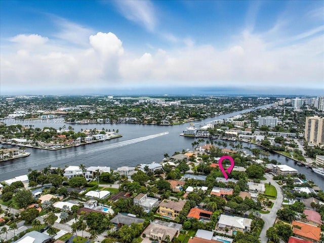 3 of 19 - 3260 Lakeview Dr, Pompano Beach, FL