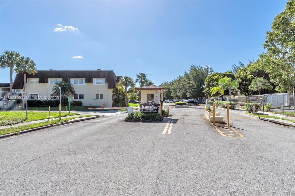 13705 Sw 91st Ct C, Miami