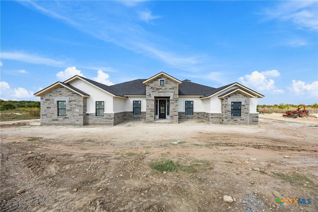 1126 Northcross Drive, Salado