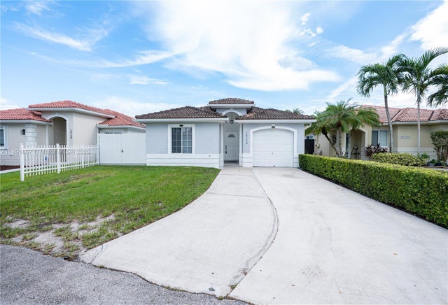 2 of 38 - 15126 Sw 140th Ter, Miami, FL