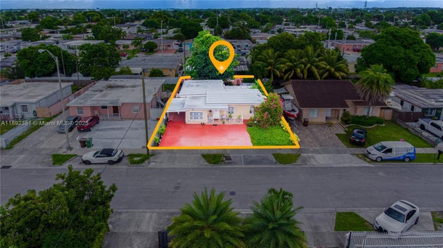 3 of 23 - 317 W 36th St, Hialeah, FL