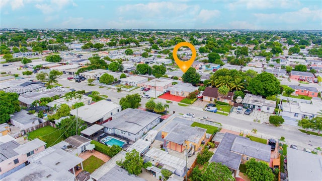 4 of 23 - 317 W 36th St, Hialeah, FL