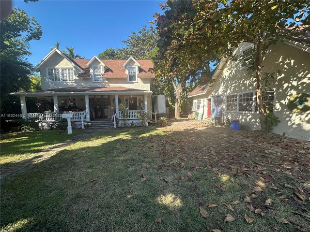 1 of 4 - 6810 Maynada St, Coral Gables, FL