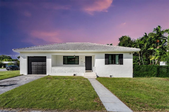 1 of 25 - 1 Ne 86th St, El Portal, FL
