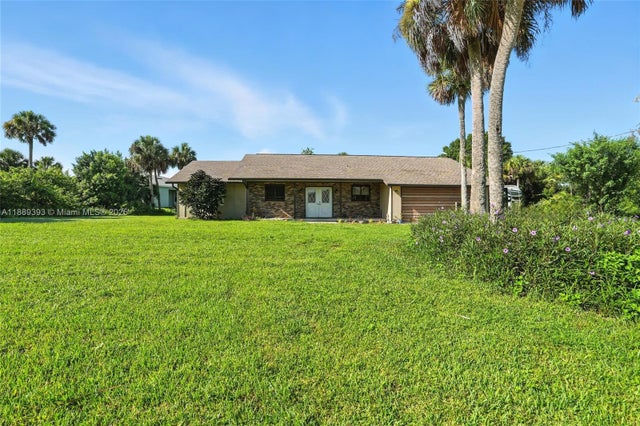 1 of 46 - 5006 Pike Ln, La Belle, FL