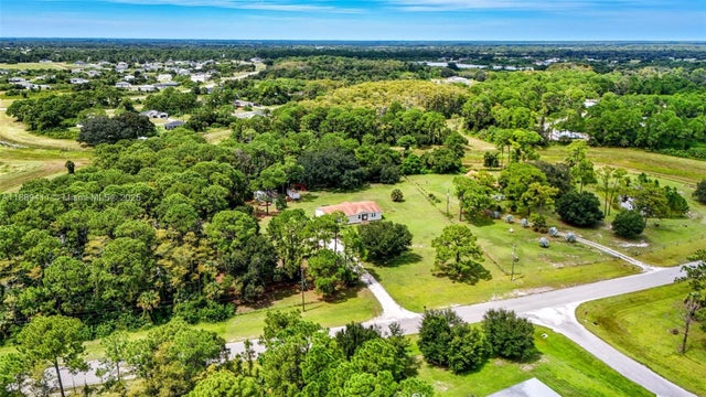 2 of 50 - 8077 Primrose Blvd, La Belle, FL