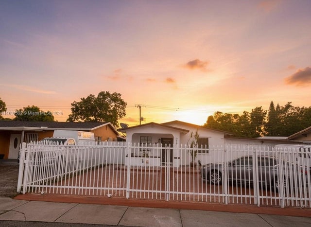 1 of 55 - 3540 Nw 97th St, Miami, FL