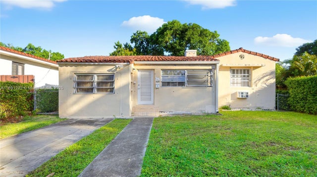 5611 Sw 6th St, Miami