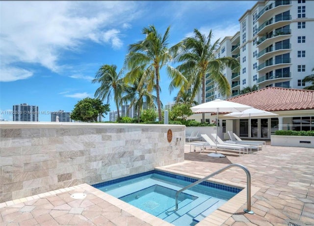 4 of 21 - 20000 E Country Club Dr Ph01, Aventura, FL