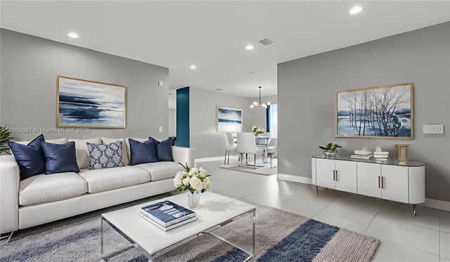2 of 22 - 1812 Ne 2nd St, Homestead, FL