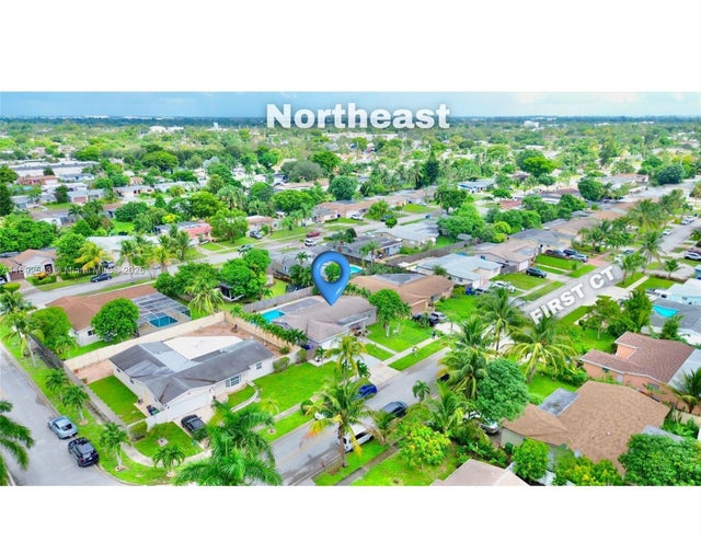 4 of 37 - 6875 Nw 1st Ct, Margate, FL
