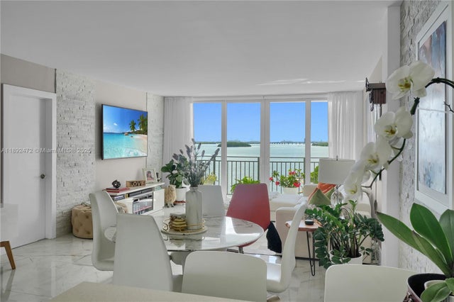 3 of 47 - 770 Ne 69th St 5d, Miami, FL