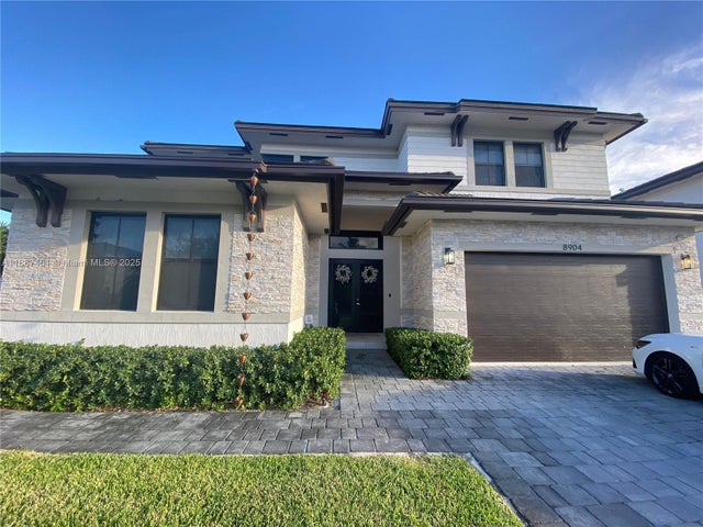 3 of 41 - 8904 Sw 69th Ter, Miami, FL