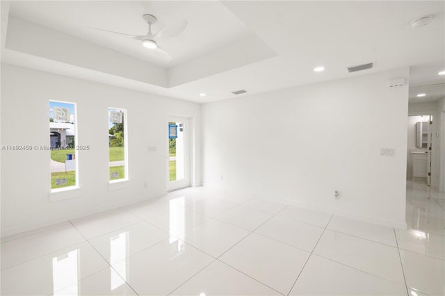 4 of 21 - 1221 Ederle St E, Lehigh Acres, FL