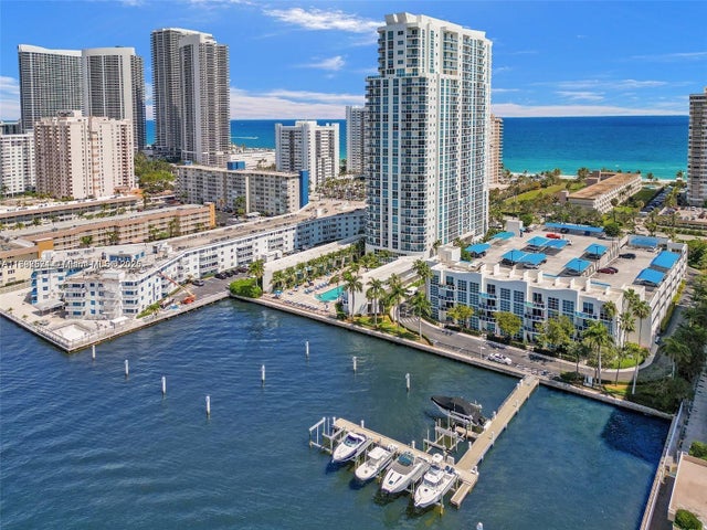 1945 S Ocean Dr 401, Hallandale Beach