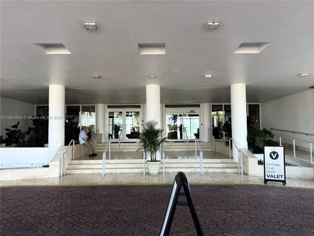 3 of 38 - 5005 Collins Ave 823, Miami Beach, FL