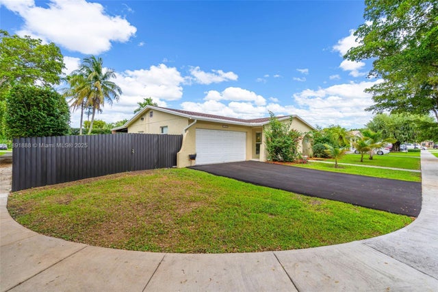 3 of 36 - 14263 Sw 76th St, Miami, FL