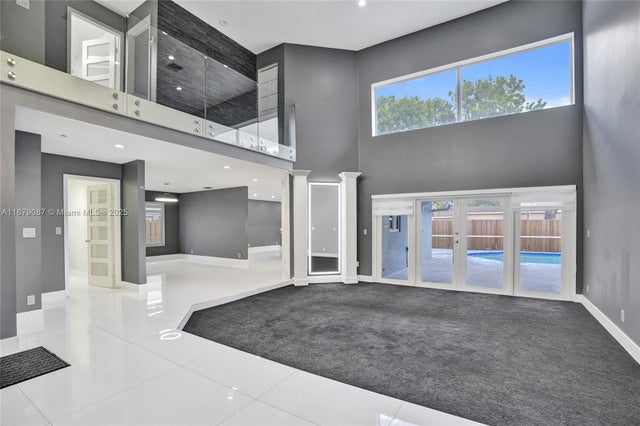 5 of 70 - 1321 Sw 102nd Ave, Pembroke Pines, FL