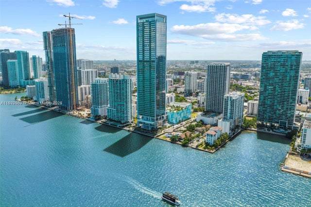 2 of 41 - 700 Ne 26th Ter 3406, Miami, FL