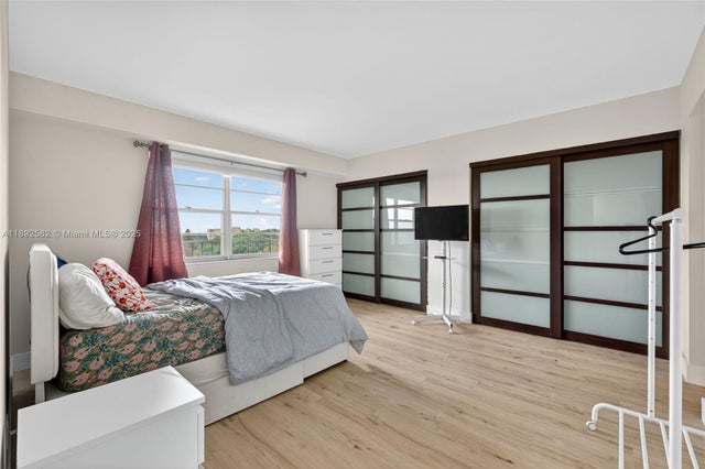 1 of 27 - 3150 W Rolling Hills Cir 703, Davie, FL
