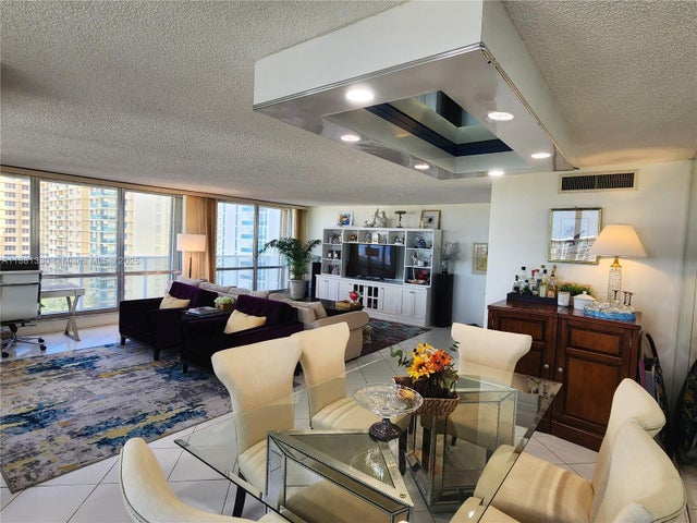 3 of 13 - 2751 S Ocean Dr 1001n, Hollywood, FL