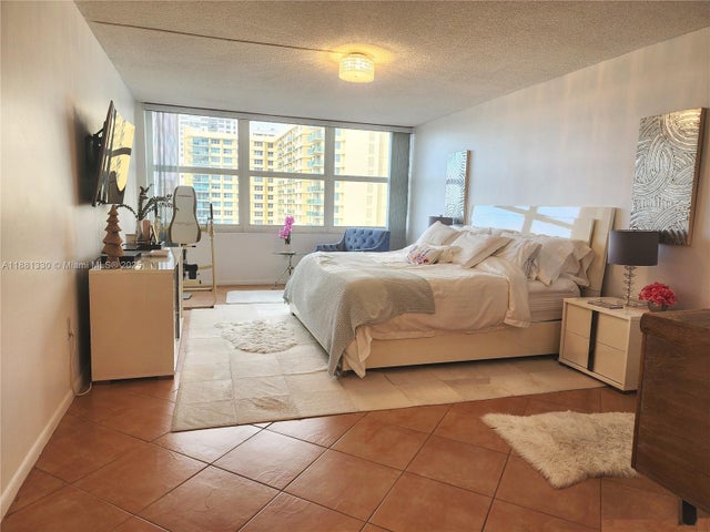 5 of 13 - 2751 S Ocean Dr 1001n, Hollywood, FL