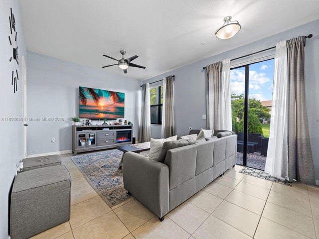 5 of 40 - 11279 Sw 238th St, Homestead, FL