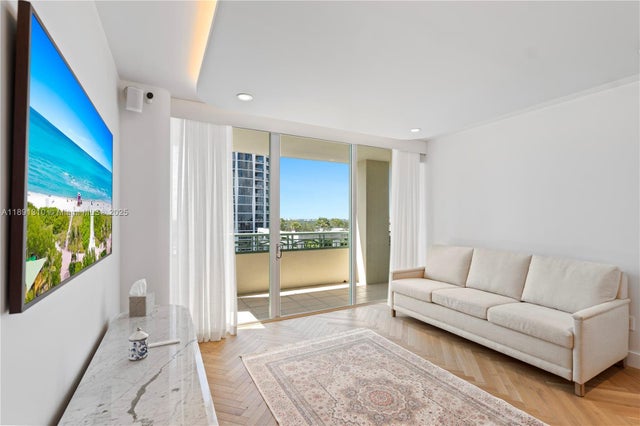 3 of 47 - 3350 Sw 27 Av 1503, Coconut Grove, FL