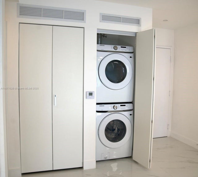 5 of 52 - 700 Ne 24th Street 1404, Miami, FL