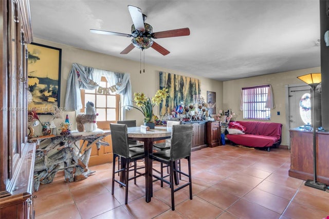 5 of 41 - 230 E 62nd St, Hialeah, FL