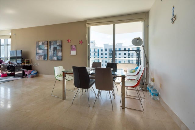 4 of 33 - 3131 Ne 188th St 2-808, Aventura, FL