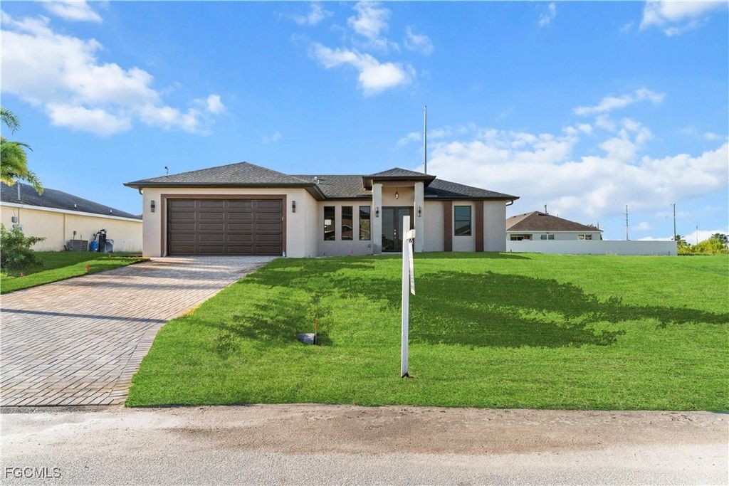2300 Nw 8th Ter, Cape Coral