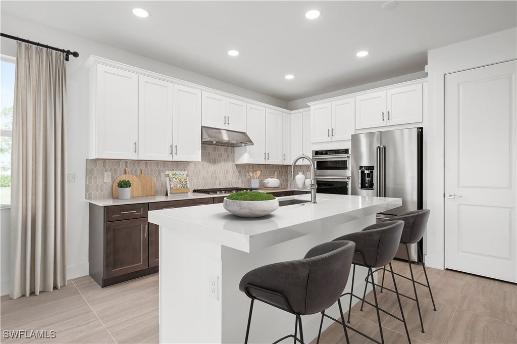 8913 Oceana Way, Naples