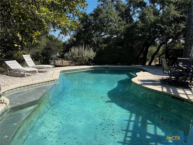 319 Fawnridge Street, Georgetown