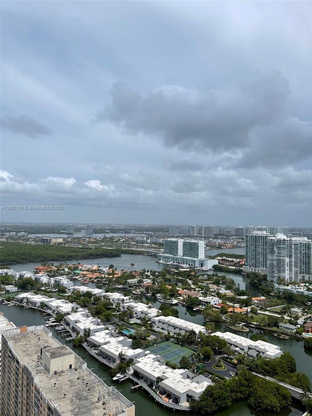 3 of 7 - 15901 Collins Ave 3405, Sunny Isles Beach, FL