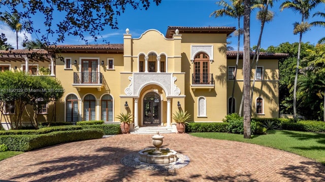 1 of 34 - 5785 Sw 96th Street, Pinecrest, FL