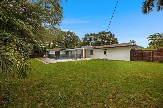 2 of 13 - 8320 Sw 162nd St, Palmetto Bay, FL