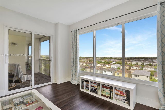 2 of 13 - 1101 Crystal Lake Dr 703, Deerfield Beach, FL