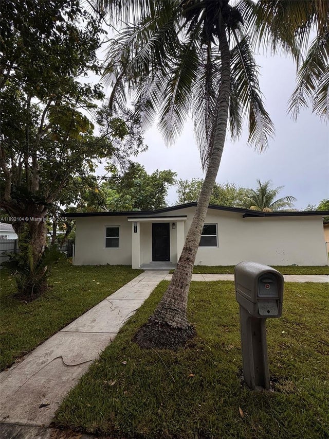 1 of 48 - 13720 Nw 4th Ct, North Miami, FL