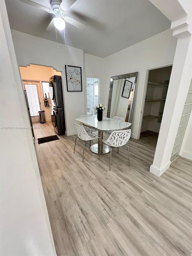 5 of 18 - 730 12th St 9, Miami Beach, FL