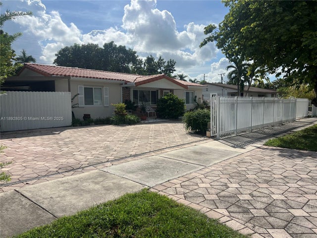 3 of 57 - 1311 Sw 102nd Ct, Miami, FL